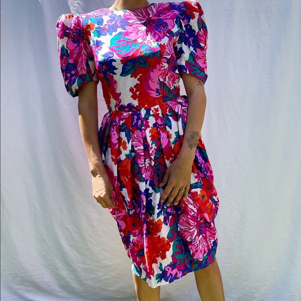 Vintage party dress silk - Picture 3 of 4